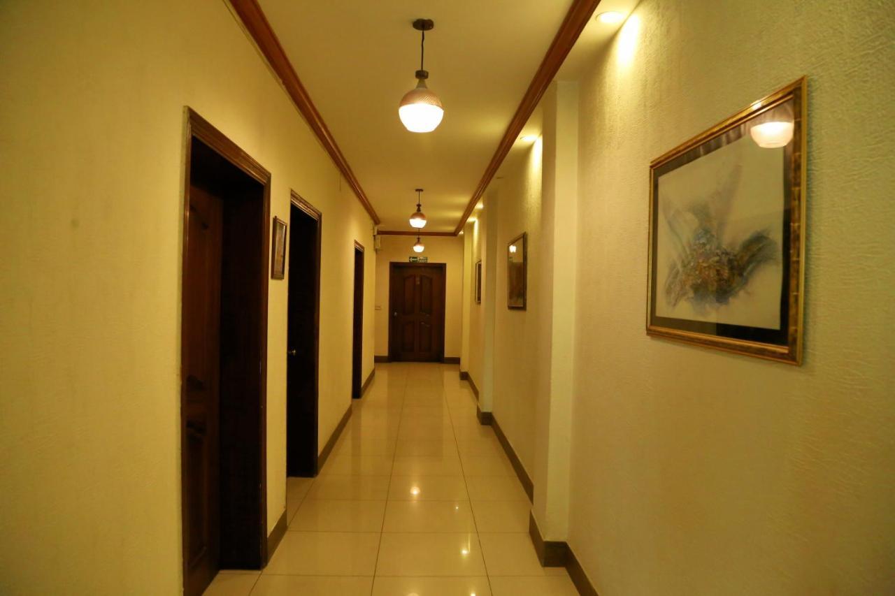 Fiesta Inn Hotel & Resorts Multan Esterno foto