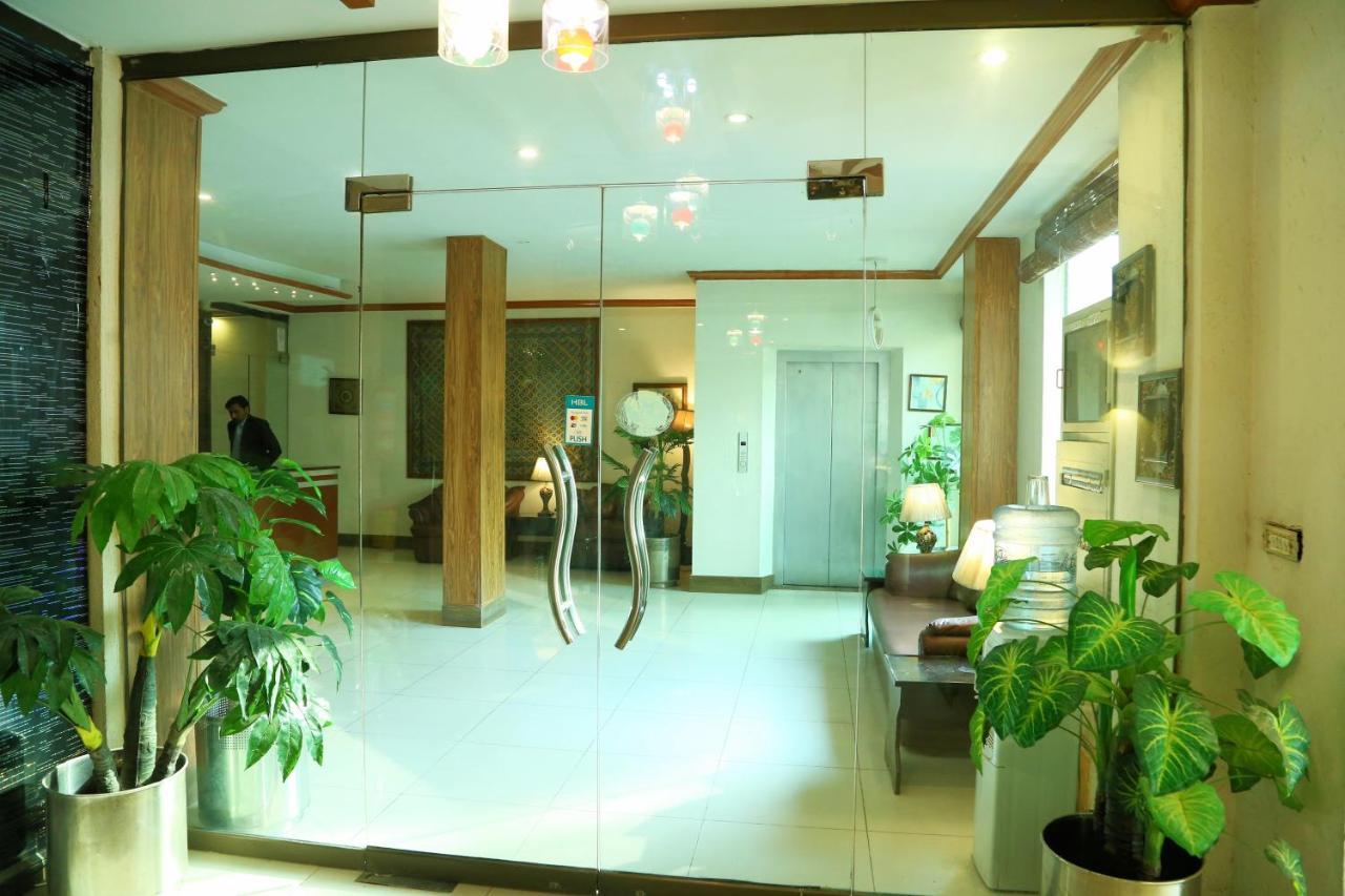 Fiesta Inn Hotel & Resorts Multan Esterno foto